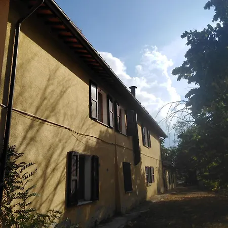 Casale Colmartino * Costacciaro